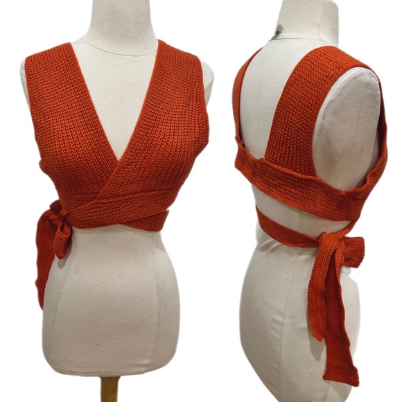 Superdown Reza Wrap Top in Rust Size: XS - Picture 2 of 2